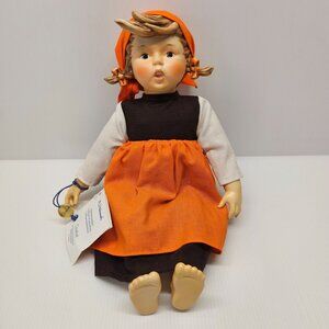 Vintage Goebel Hummel Porcelain Girl Doll ON HOLIDAY With Tags COA 1983 No Shoes